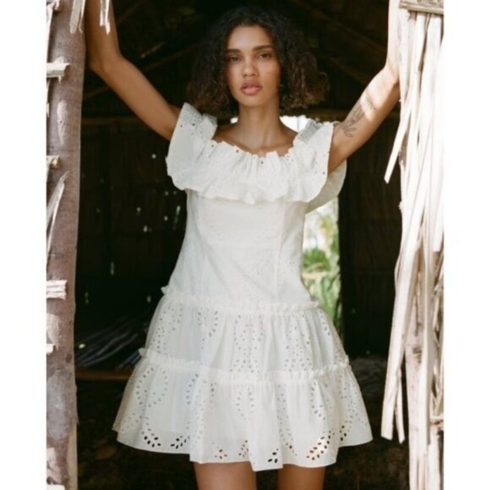 Zara NWOT White Eyelet Off the Shoulder Mini Dress Smocked Beachy Size Medium